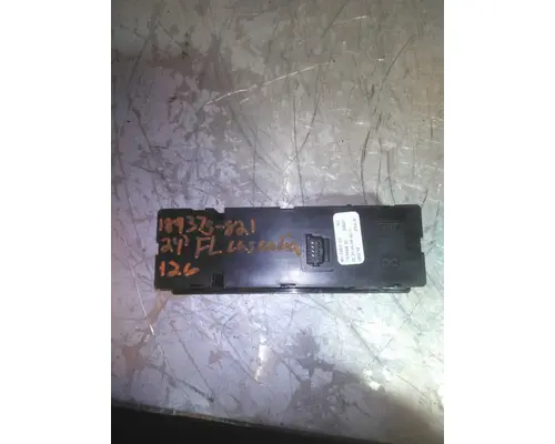 FREIGHTLINER CASCADIA 126 DOOR ELECTRICAL SWITCH
