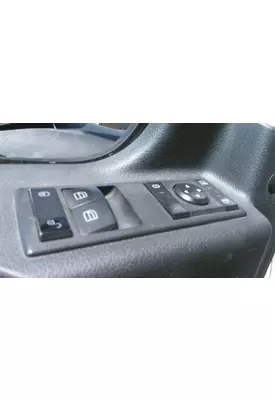 FREIGHTLINER CASCADIA 126 DOOR ELECTRICAL SWITCH