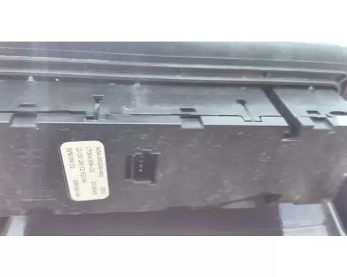 FREIGHTLINER CASCADIA 126 DOOR ELECTRICAL SWITCH