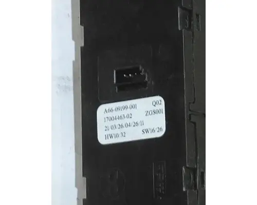 FREIGHTLINER CASCADIA 126 DOOR ELECTRICAL SWITCH