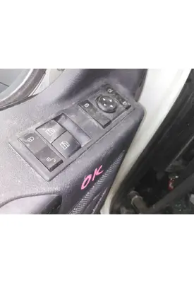 FREIGHTLINER CASCADIA 126 DOOR ELECTRICAL SWITCH