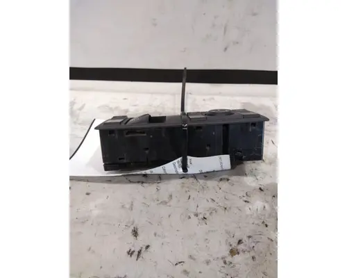 FREIGHTLINER CASCADIA 126 DOOR ELECTRICAL SWITCH
