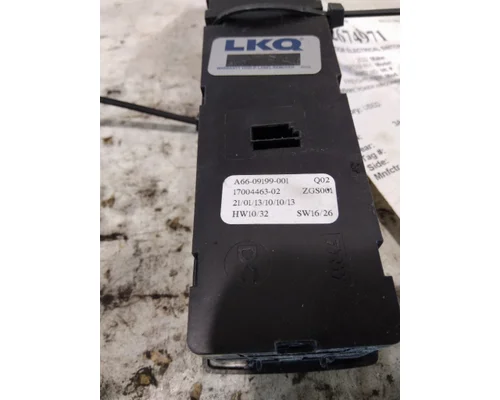 FREIGHTLINER CASCADIA 126 DOOR ELECTRICAL SWITCH
