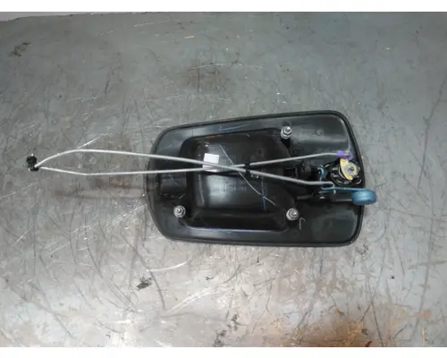 FREIGHTLINER CASCADIA 126 DOOR HANDLE