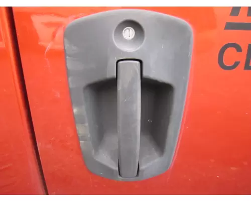 FREIGHTLINER CASCADIA 126 DOOR HANDLE