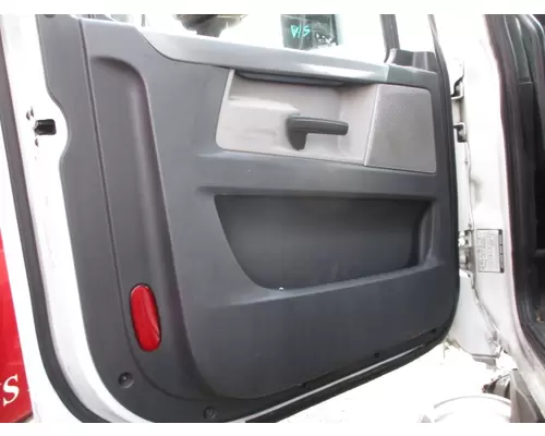 FREIGHTLINER CASCADIA 126 DOOR INTERIOR PANEL