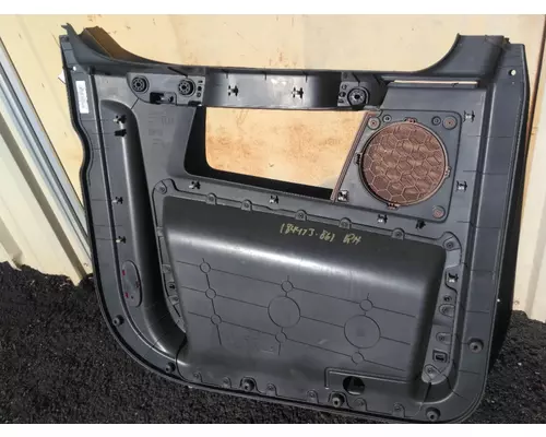 FREIGHTLINER CASCADIA 126 DOOR INTERIOR PANEL