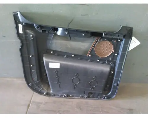 FREIGHTLINER CASCADIA 126 DOOR INTERIOR PANEL