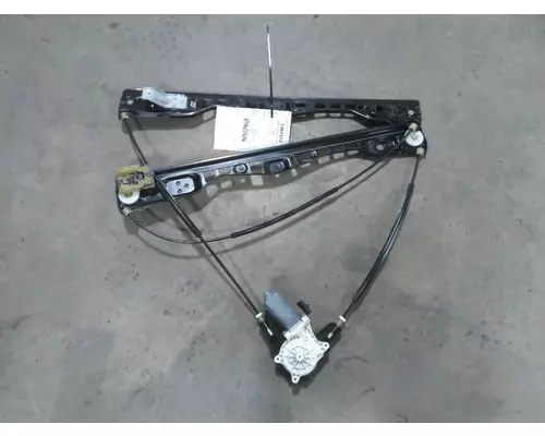 FREIGHTLINER CASCADIA 126 DOOR WINDOW REGULATOR