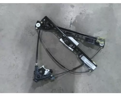 FREIGHTLINER CASCADIA 126 DOOR WINDOW REGULATOR