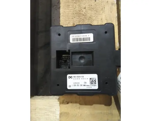 FREIGHTLINER CASCADIA 126 ELECTRICAL COMPONENT