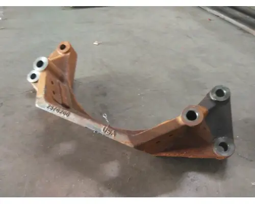 FREIGHTLINER CASCADIA 126 ENGINE MOUNTS, VEHICLE (FRONT)