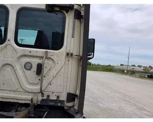 FREIGHTLINER CASCADIA 126 FAIRING, SLEEPER