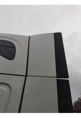 FREIGHTLINER CASCADIA 126 FAIRING, SLEEPER