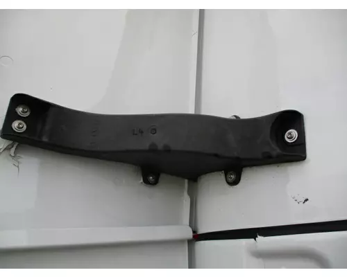 FREIGHTLINER CASCADIA 126 FAIRING BRACKETMOUNT