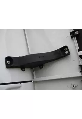 FREIGHTLINER CASCADIA 126 FAIRING BRACKET/MOUNT