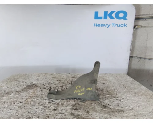 FREIGHTLINER CASCADIA 126 FAIRING BRACKET/MOUNT