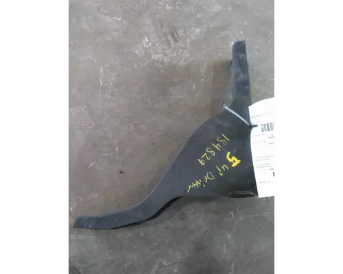 FREIGHTLINER CASCADIA 126 FAIRING BRACKETMOUNT