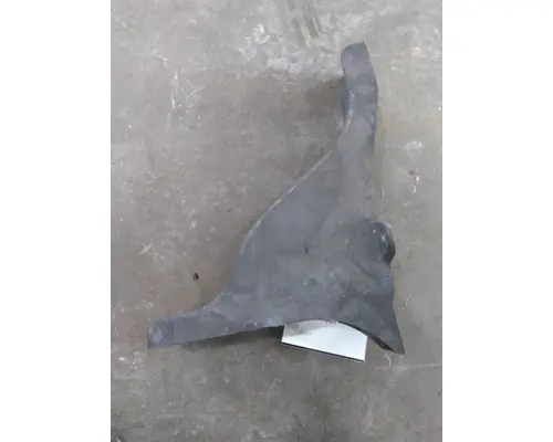 FREIGHTLINER CASCADIA 126 FAIRING BRACKETMOUNT