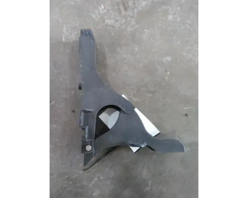 FREIGHTLINER CASCADIA 126 FAIRING BRACKETMOUNT