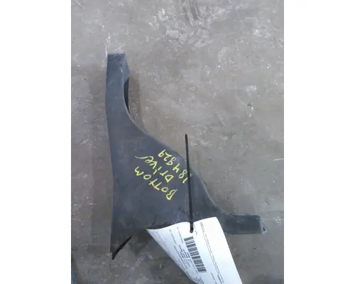 FREIGHTLINER CASCADIA 126 FAIRING BRACKETMOUNT