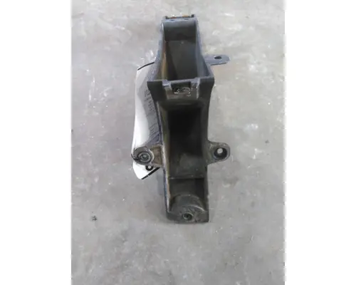FREIGHTLINER CASCADIA 126 FAIRING BRACKETMOUNT