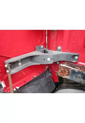 FREIGHTLINER CASCADIA 126 FAIRING BRACKET/MOUNT