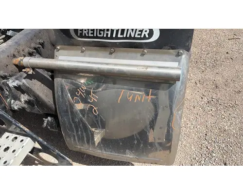 FREIGHTLINER CASCADIA 126 FENDER, QUARTERHALF REAR