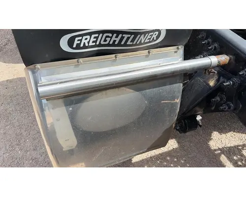 FREIGHTLINER CASCADIA 126 FENDER, QUARTERHALF REAR