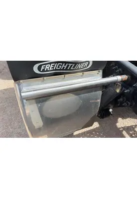FREIGHTLINER CASCADIA 126 FENDER, QUARTER/HALF REAR
