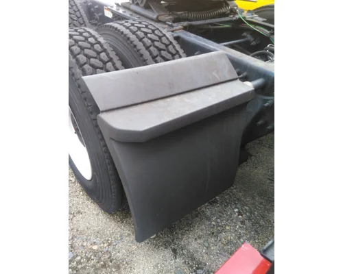 FREIGHTLINER CASCADIA 126 FENDER, QUARTER/HALF REAR