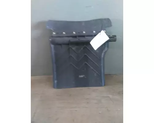 FREIGHTLINER CASCADIA 126 FENDER, QUARTERHALF REAR