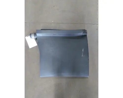 FREIGHTLINER CASCADIA 126 FENDER, QUARTERHALF REAR