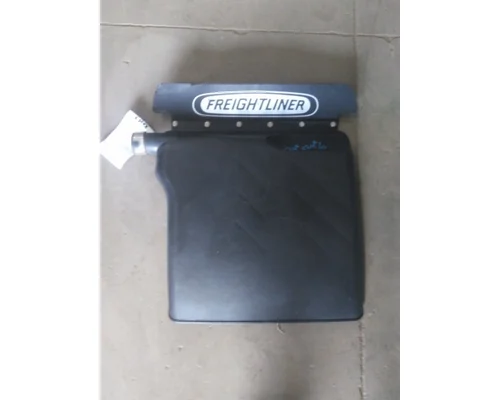 FREIGHTLINER CASCADIA 126 FENDER, QUARTERHALF REAR