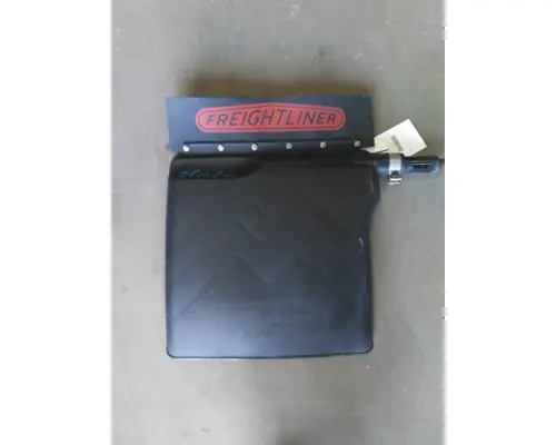 FREIGHTLINER CASCADIA 126 FENDER, QUARTERHALF REAR