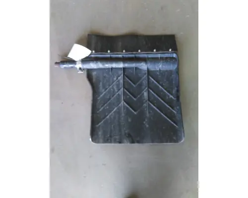 FREIGHTLINER CASCADIA 126 FENDER, QUARTERHALF REAR