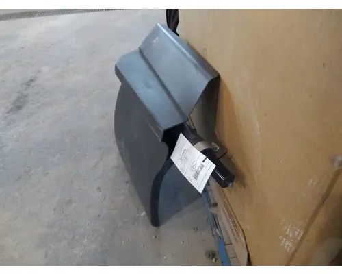 FREIGHTLINER CASCADIA 126 FENDER, QUARTERHALF REAR