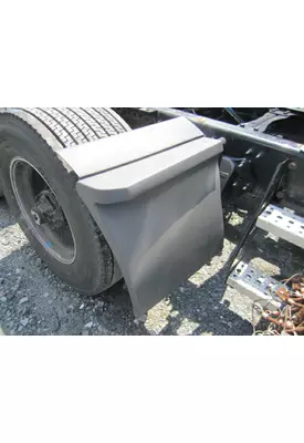 FREIGHTLINER CASCADIA 126 FENDER, QUARTER/HALF REAR
