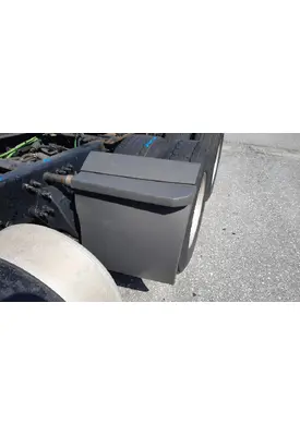 FREIGHTLINER CASCADIA 126 FENDER, QUARTER/HALF REAR