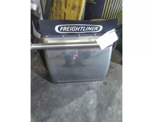 FREIGHTLINER CASCADIA 126 FENDER, QUARTERHALF REAR