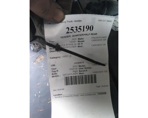 FREIGHTLINER CASCADIA 126 FENDER, QUARTERHALF REAR