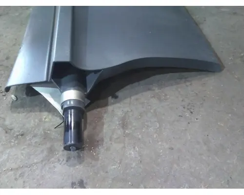 FREIGHTLINER CASCADIA 126 FENDER, QUARTERHALF REAR