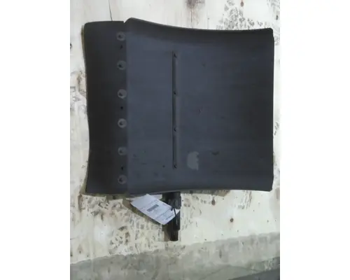 FREIGHTLINER CASCADIA 126 FENDER, QUARTERHALF REAR