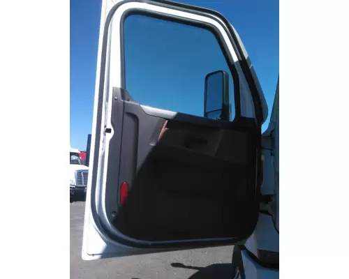 FREIGHTLINER CASCADIA 126 FENDER, SPLASH SHIELDGUARD
