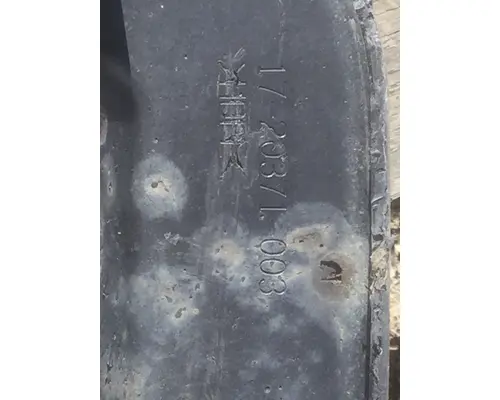 FREIGHTLINER CASCADIA 126 FENDER, SPLASH SHIELDGUARD