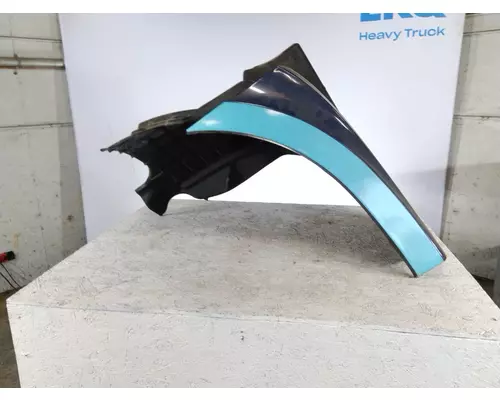 FREIGHTLINER CASCADIA 126 FENDER, SPLASH SHIELDGUARD