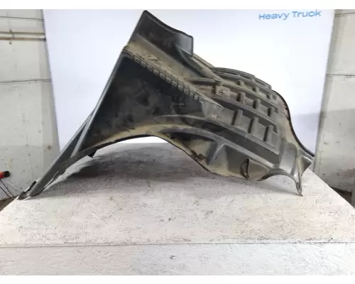 FREIGHTLINER CASCADIA 126 FENDER, SPLASH SHIELDGUARD