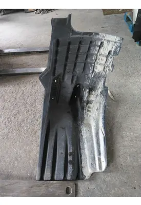 FREIGHTLINER CASCADIA 126 FENDER, SPLASH SHIELD/GUARD