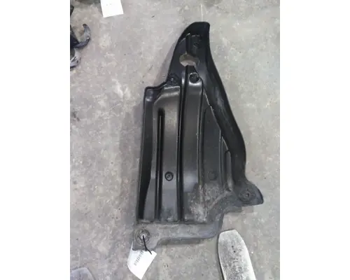 FREIGHTLINER CASCADIA 126 FENDER, SPLASH SHIELDGUARD