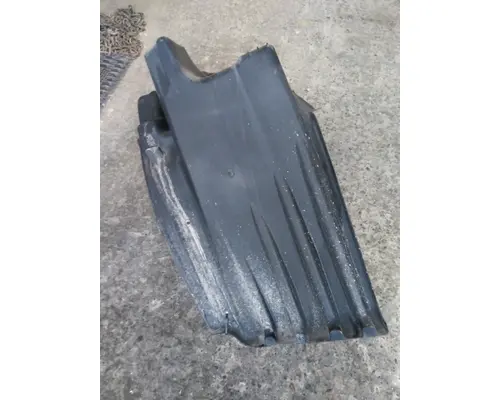 FREIGHTLINER CASCADIA 126 FENDER, SPLASH SHIELDGUARD